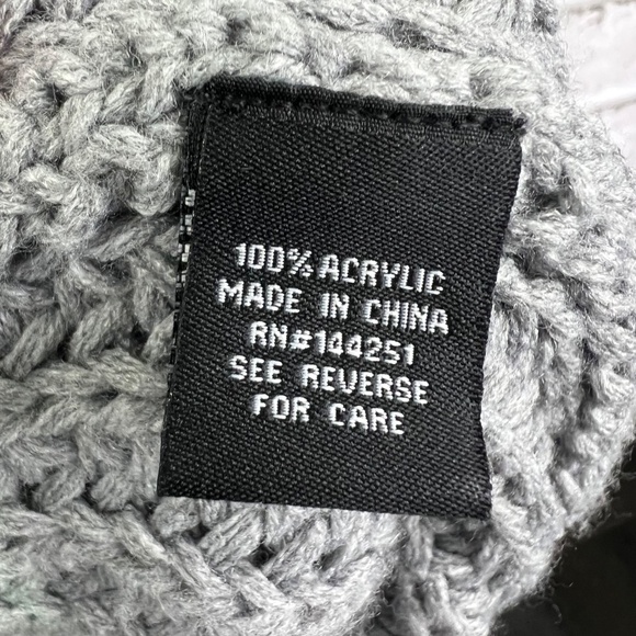 |•MOON & MADISON•| Oversized Grey Cardigan Size Small - Picture 8 of 8